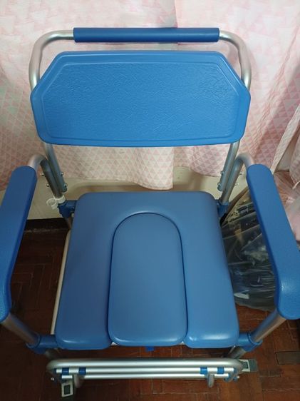ฟ้า อื่นๆ อื่นๆ รถเข็นอาบน้ำผู้สูงอายุ