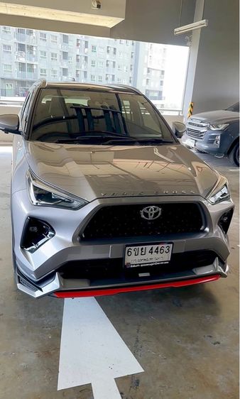 Toyota Yaris Cross 2025 1.5 HEV Premium Luxury Utility-car ไฮบริด เกียร์อัตโนมัติ เทา รูปที่ 2