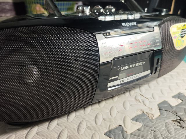 วิทยุเทป sony ระบบเล่นเทป auto ใช้งานได้ปกติกับเทปเองได้