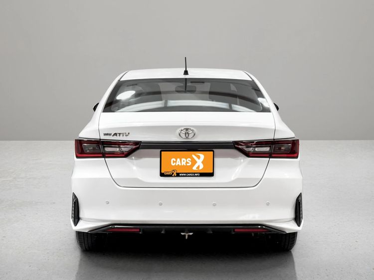 Toyota Yaris ATIV 2022 1.2 Sport Sedan เบนซิน ไม่ติดแก๊ส เกียร์อัตโนมัติ ขาว รูปที่ 3