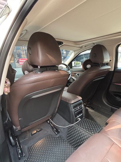 BMW Series 3 2024 320i เบนซิน เกียร์อัตโนมัติ ขาว รูปที่ 4