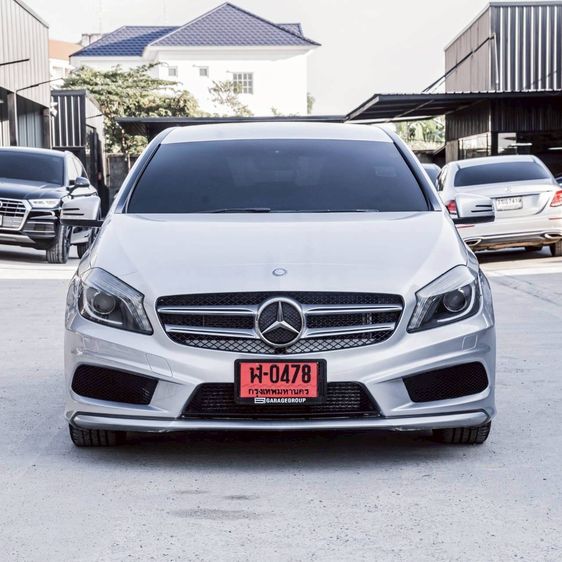 Mercedes-Benz A-Class 2015 A180 Sedan เบนซิน เทา รูปที่ 2