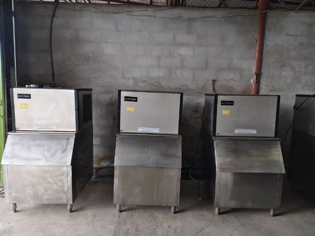 เครื่องผลิตน้ำแข็ง250กิโลต่อวัน