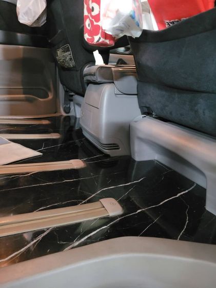 Toyota Alphard 2004 2.4 G เบนซิน เกียร์อัตโนมัติ บรอนซ์เงิน รูปที่ 3