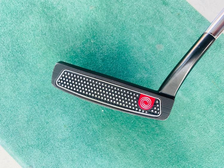 Putter Odyssey 9 O-Works Microhinge Face  รูปที่ 3