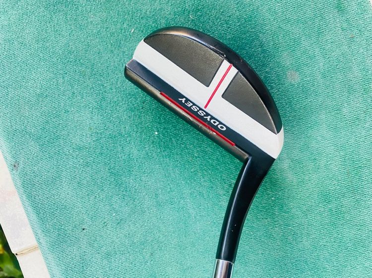 Putter Odyssey 9 O-Works Microhinge Face  รูปที่ 4