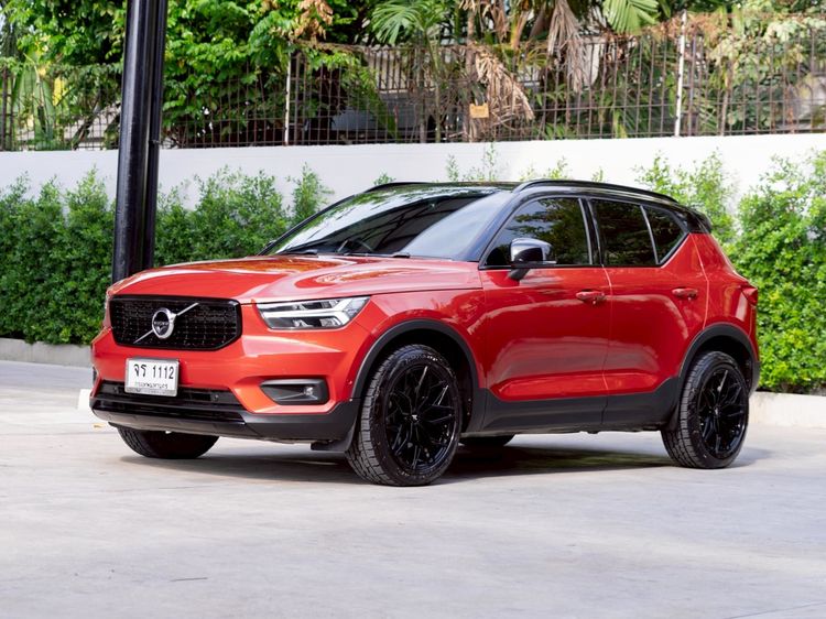 Volvo XC40 2020 2.0 T5 R-Design 4WD Utility-car เบนซิน ไม่ติดแก๊ส เกียร์อัตโนมัติ แดง รูปที่ 3