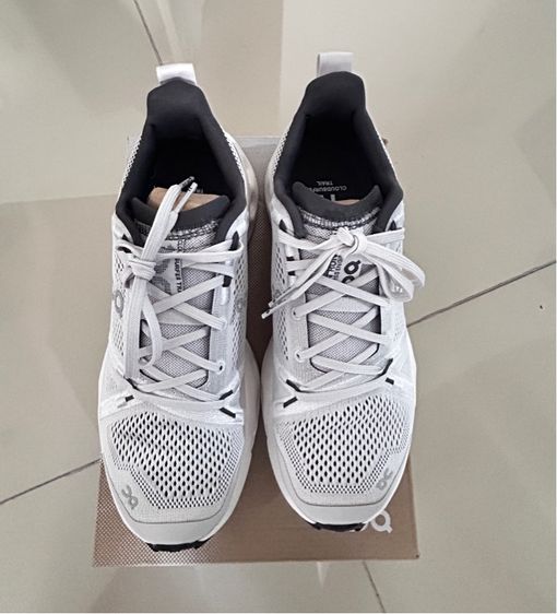 รองเท้า