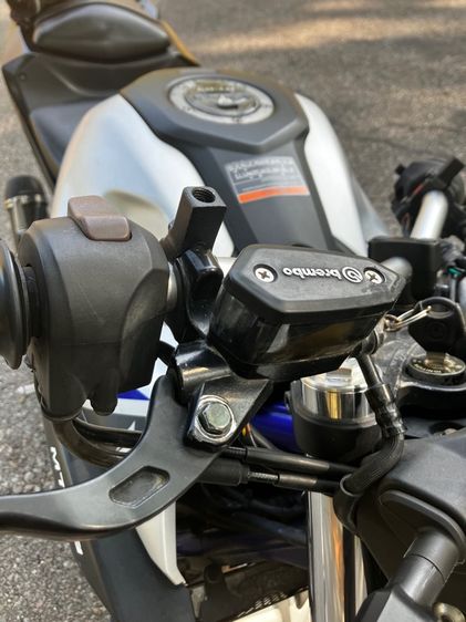 Yamaha MT03 รูปที่ 2