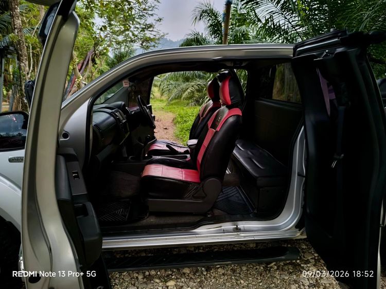 Nissan Navara 2013 2.5 Calibre LE Pickup ดีเซล ไม่ติดแก๊ส เกียร์ธรรมดา เทา รูปที่ 3