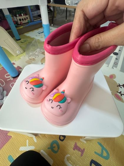 รองเท้าบู๊ทเด็ก