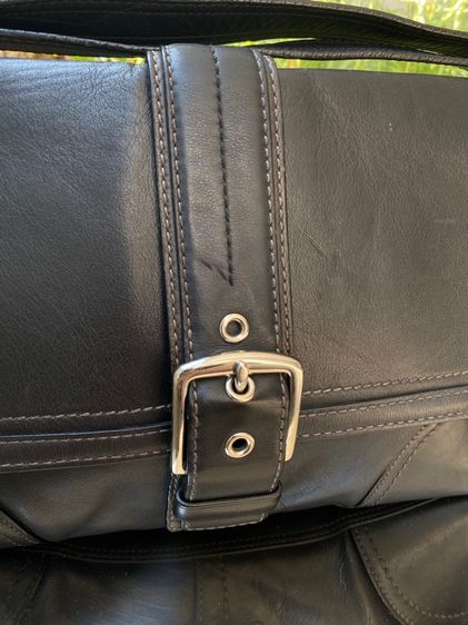 เทเลิกเก็บ มือสอง ของแท้ วินเทจ Y2K โค้ช Soho Flap Leather Shoulder bag  รุ่น F11196 รูปที่ 2