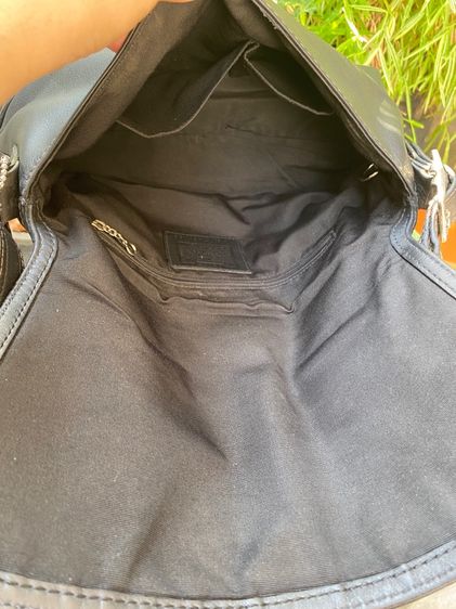เทเลิกเก็บ มือสอง ของแท้ วินเทจ Y2K โค้ช Soho Flap Leather Shoulder bag  รุ่น F11196 รูปที่ 8