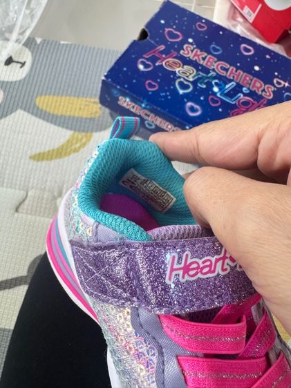 รองเท้า  รูปที่ 6