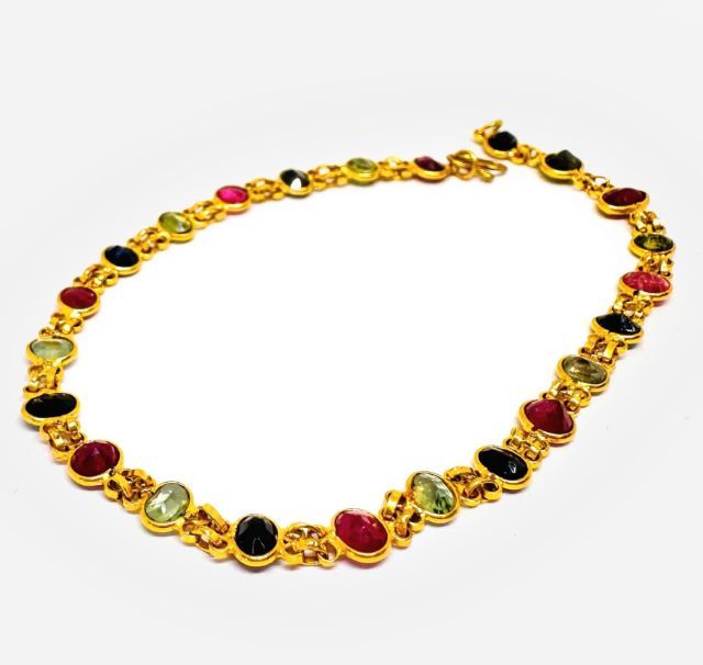 สร้อยข้อมือพลอยแท้ทอง 18k