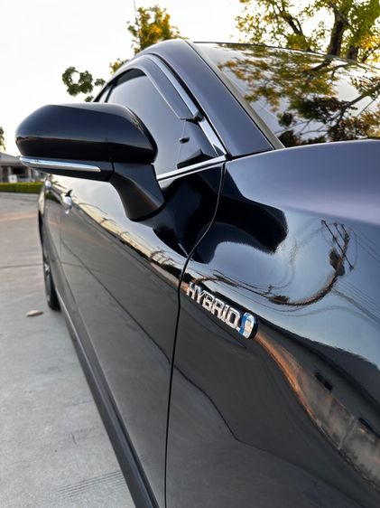 Toyota Camry 2023 2.5 HEV Premium Sedan ไฮบริด ไม่ติดแก๊ส เกียร์อัตโนมัติ ดำ รูปที่ 3