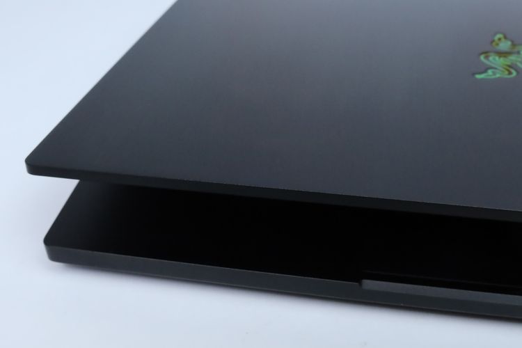 Razer Blade 14 Ryzen 9 5900HX.RTX3080  RAM16.1TB- ID26030135 รูปที่ 5