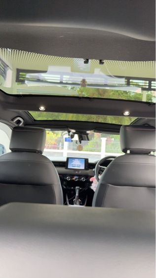 Honda HR-V 2025 1.5 e:HEV RS Utility-car เบนซิน ไม่ติดแก๊ส เกียร์อัตโนมัติ ขาว รูปที่ 3