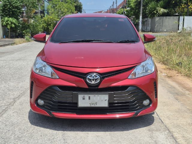 Toyota Vios 2017 1.5 E Sedan เบนซิน ไม่ติดแก๊ส เกียร์อัตโนมัติ แดง
