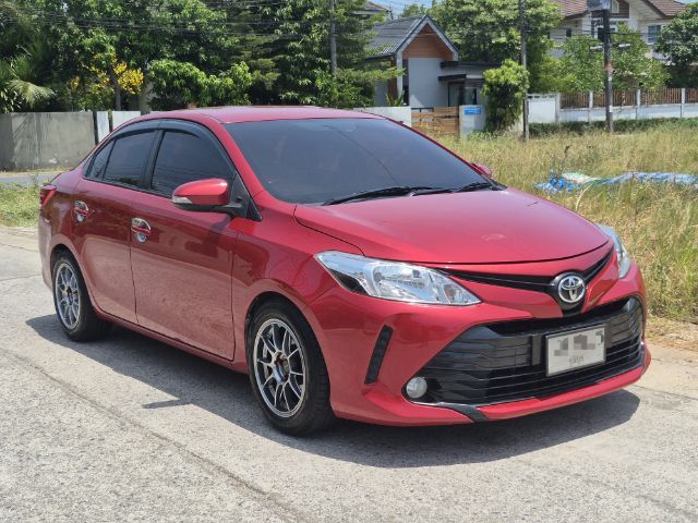 Toyota Vios 2017 1.5 E Sedan เบนซิน ไม่ติดแก๊ส เกียร์อัตโนมัติ แดง รูปที่ 4