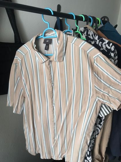 เสื้อเชิ้ตแขนสั้น HM size M