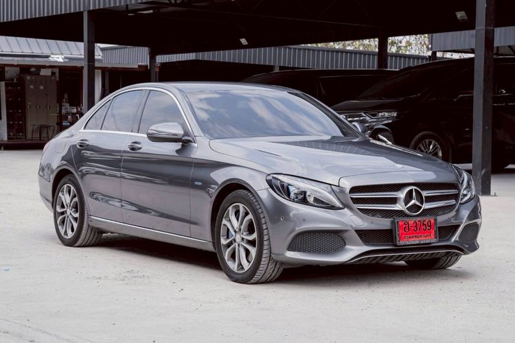 Mercedes-Benz C-Class 2016 C350e ไฟฟ้า ดำ รูปที่ 3