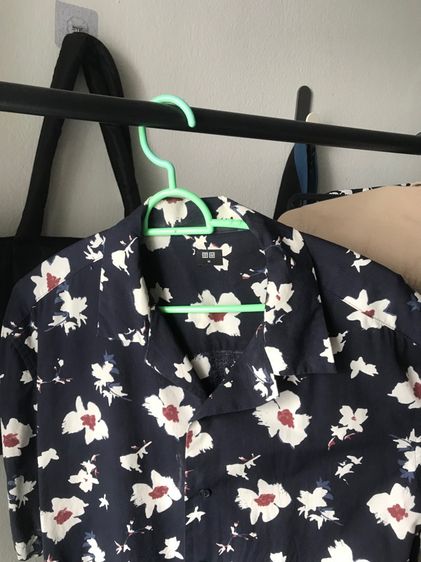 เสื้อลายดอก UniQlo size M รูปที่ 4