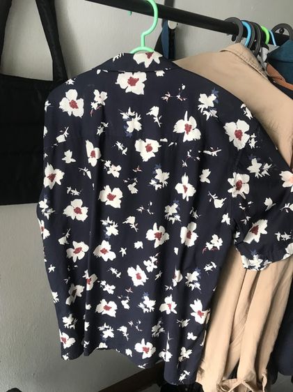 เสื้อลายดอก UniQlo size M รูปที่ 6