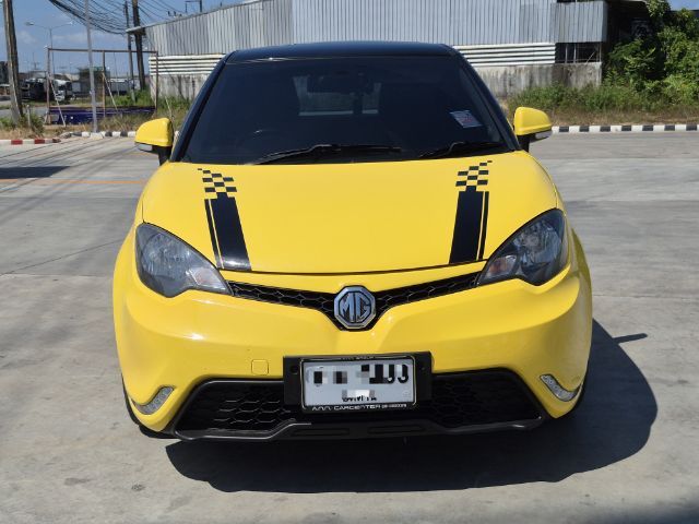 MG MG3 2017 1.5 X Limited Sedan เบนซิน ไม่ติดแก๊ส เกียร์อัตโนมัติ เหลือง รูปที่ 3