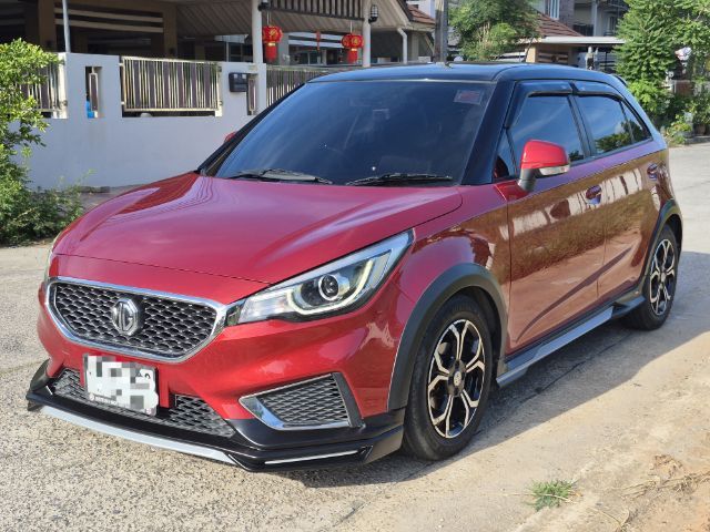 รถ MG MG3 1.5 X Limited สี แดง