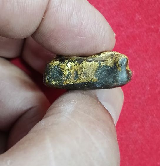 พระท่ากระดานกรุศรีสวัสดิ์ รูปที่ 3