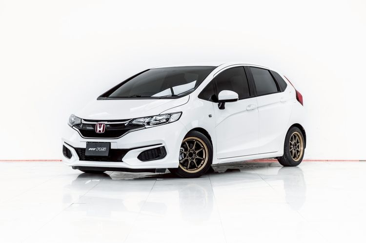 รถ Honda Jazz 1.5 S สี ขาว