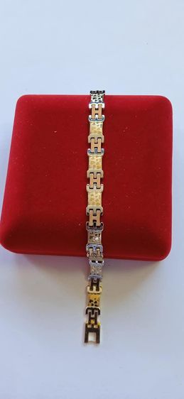 สร้อยข้อมืองานเกรดเอ 