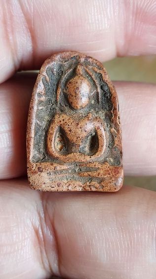 พระซุ้มกอ