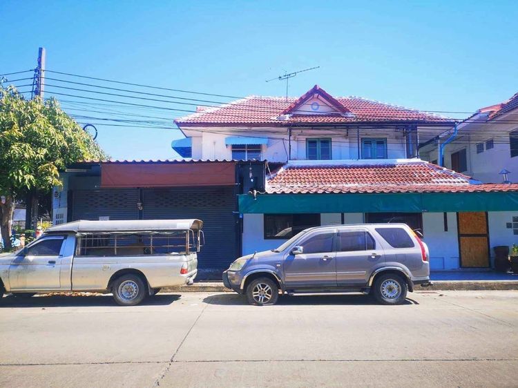 อื่นๆ มีบางส่วน ด่วน ขายบ้านแฝด 2 ชั้น หลังใหญ่ ทำเลทอง เนื้อที่กว้าง ฟังก์ชันครบ   รูปที่ 4