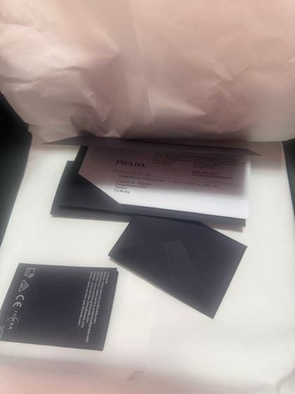 กระเป๋า prada รูปที่ 4