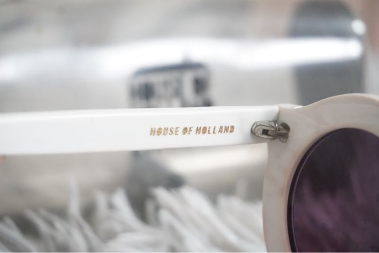 แว่นตากันแดดทรงกลมรุ่น On A Promiseแบรนด์ House of Holland  รูปที่ 8