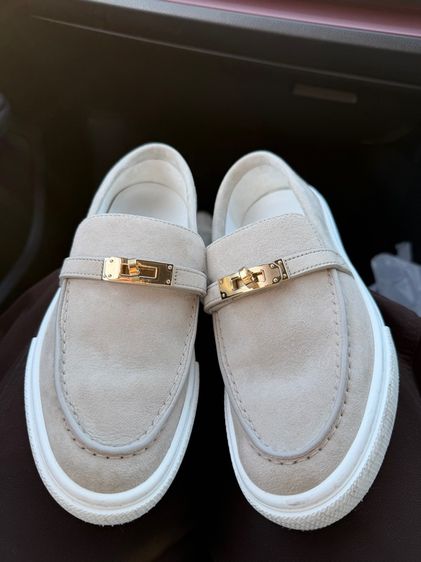 รองเท้าhermes