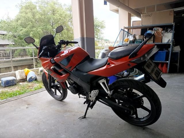 CBR150คาร์บูเปลี่ยนลูกแหวนวาวล์ เปลี่ยนของเหลวหมดแล้วหัวเทียนก็เปลี่ยนพร้อมโอนลอยโทร0849750778 รูปที่ 3