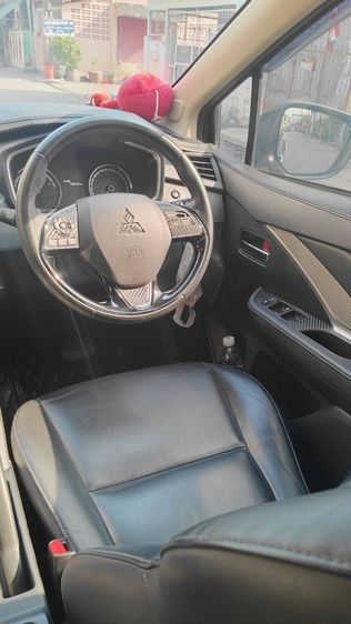 Mitsubishi Xpander 2019 1.5 GT Sedan เบนซิน ไม่ติดแก๊ส เกียร์อัตโนมัติ ดำ รูปที่ 4