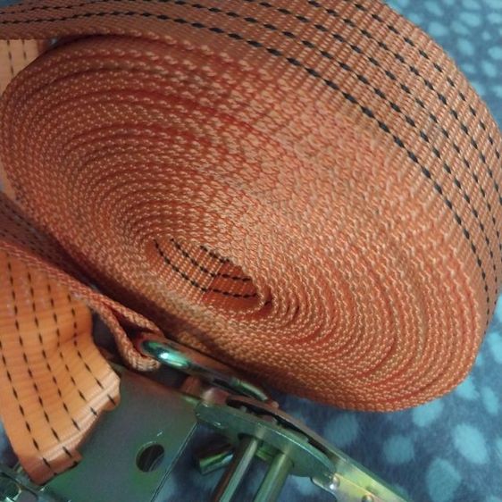 สายรัด ของ รูปที่ 8