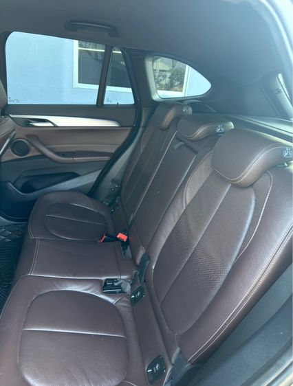 BMW X1 2022 2.0 sDrive20d M Sport Utility-car ดีเซล ไม่ติดแก๊ส เกียร์อัตโนมัติ ดำ รูปที่ 4