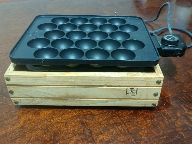 Homemate เครื่องทำขนมครกไฟฟ้า ทำทาโกะยากิ Takoyaki Maker รุ่น HOM-DF652 (สีดำ)

 รูปที่ 4