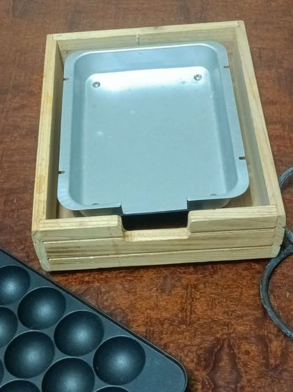 Homemate เครื่องทำขนมครกไฟฟ้า ทำทาโกะยากิ Takoyaki Maker รุ่น HOM-DF652 (สีดำ)

 รูปที่ 3