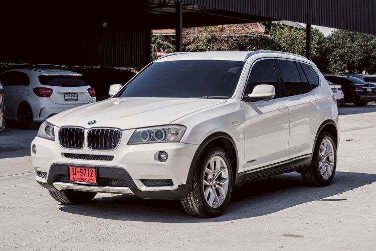 รถ BMW X3 2.0 xDrive20d Highline 4WD สี ขาว
