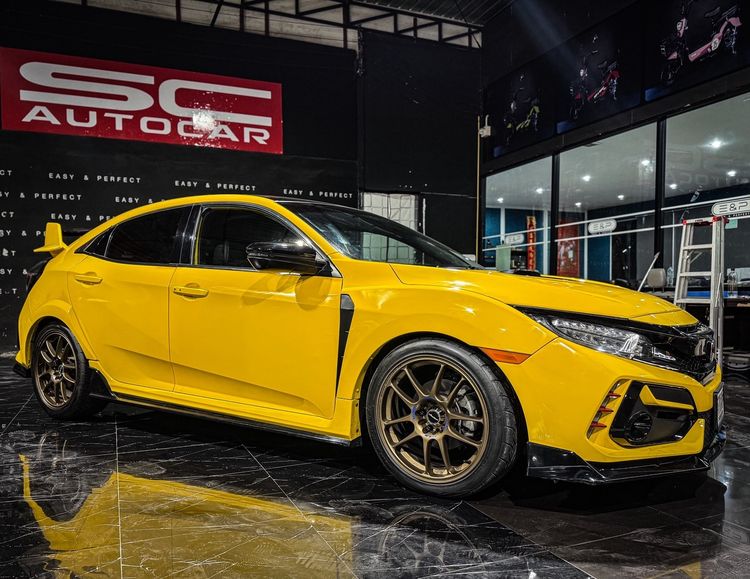 รถ Honda Civic 1.5 Turbo EL สี เหลือง
