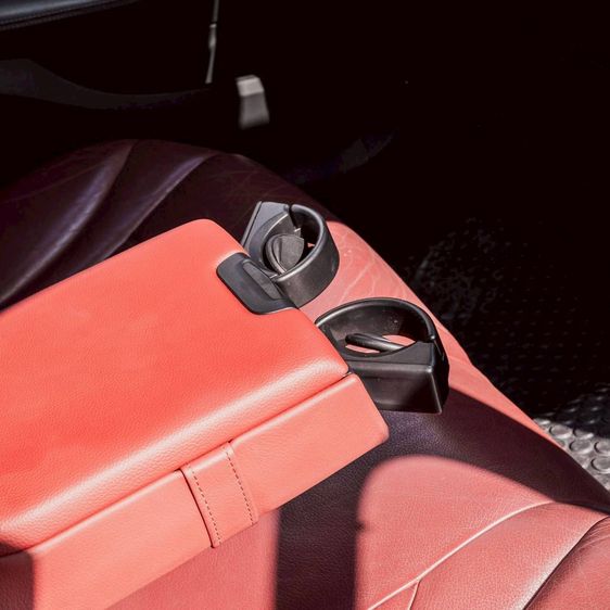 Mercedes-Benz C-Class 2017 C350e ไฟฟ้า ดำ รูปที่ 3