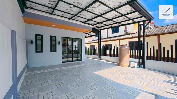 มีบางส่วน ขายบ้านหลังมุม รีโนเวทใหม่ พร้อมเข้าอยู่ ทาวน์เฮ้าส์ 2 ชั้น 3 นอน 2 น้ำ หมู่บ้านวงศกร 3ทำเลดี ใกล้ตลาดและรถไฟฟ้า📍 รูปที่ 2