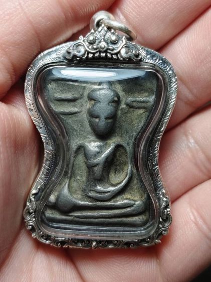 พระมเหศวรเนื้อชินเงิน​พร้อมเลี่ยมกรอบเงินแท้​