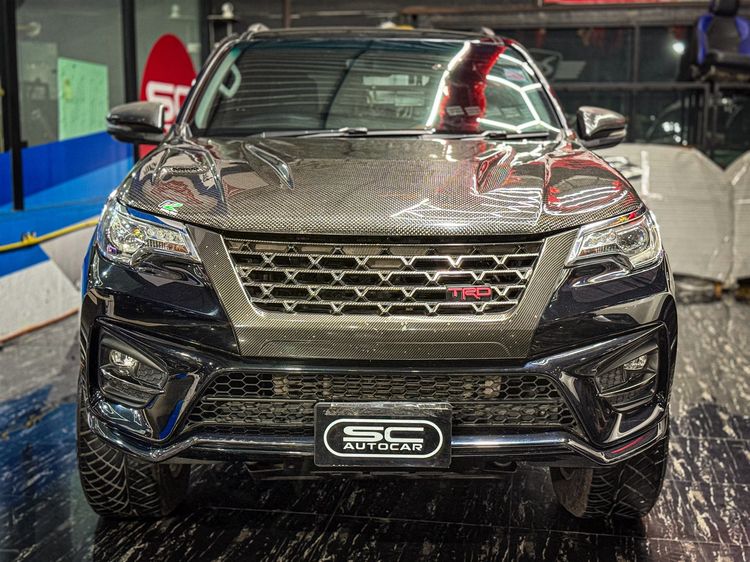 Toyota Fortuner 2019 2.4 Leader V 4WD ดีเซล เกียร์อัตโนมัติ ขาว รูปที่ 2